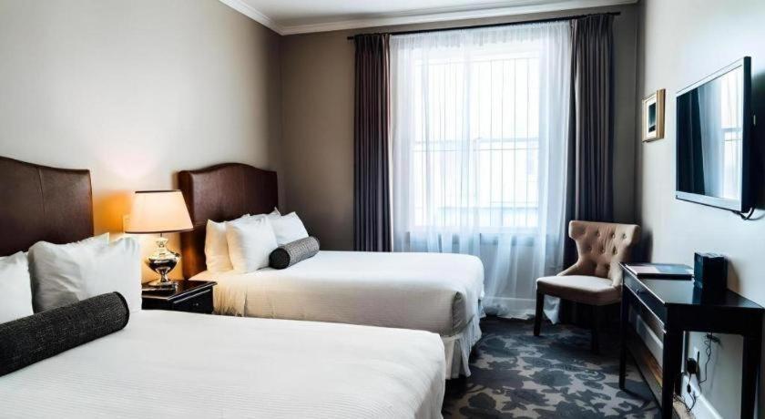 Normandie Angeles Hotel